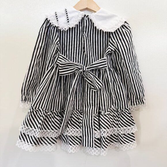 Vintage 80s Black/White Haunted Mansion Dress 3/4 Girls - Picture 2 of 4